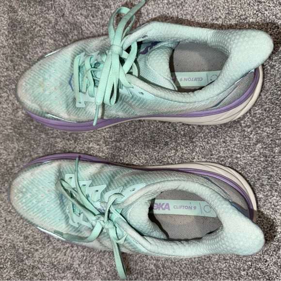 Hoka Women's Clifton 9 - Picture 4 of 8